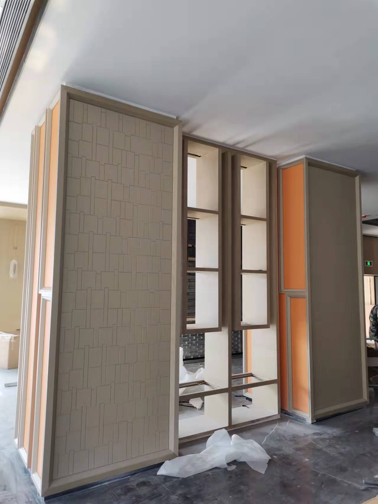 6abaf6b8-9db0-41a2-a524-a53b143c77a1