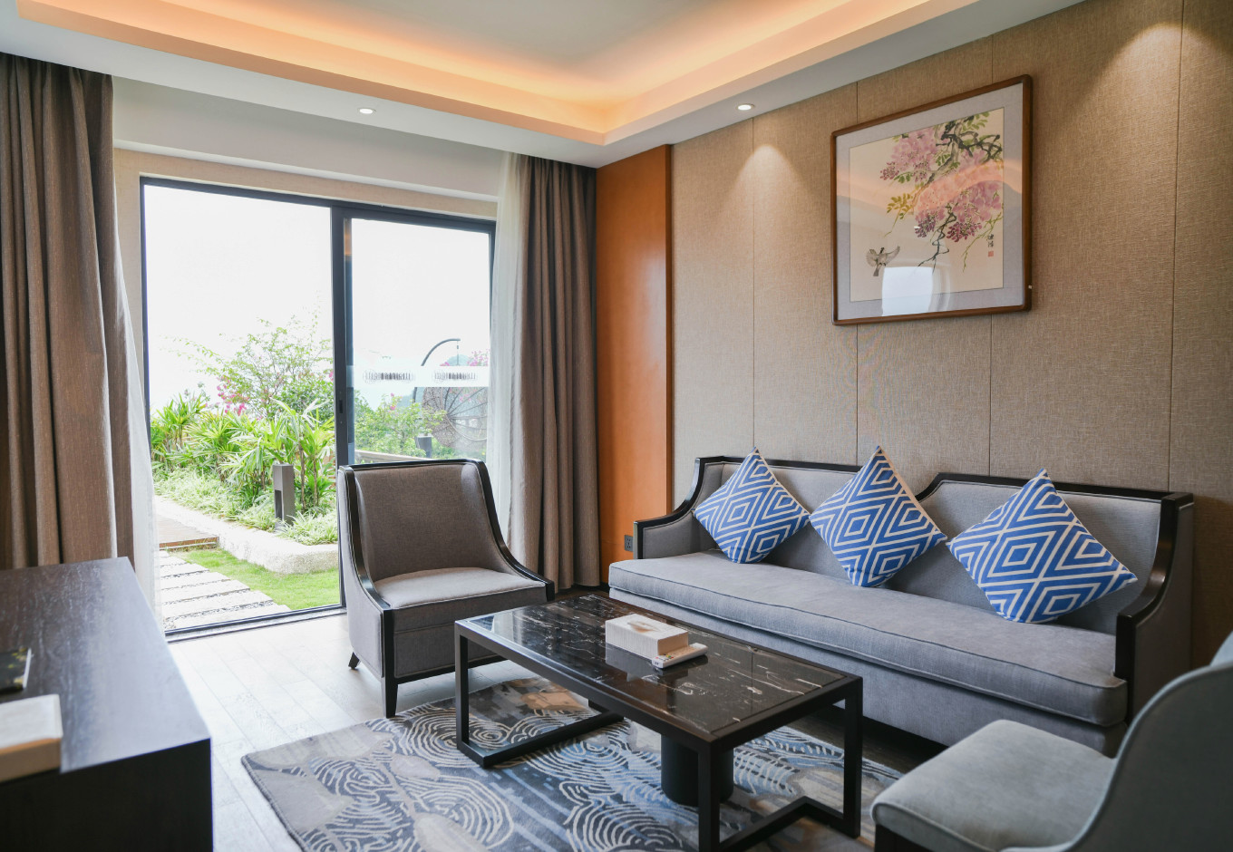 CoUBGV2rcU6ARK8uAB-e0vM27KQ74