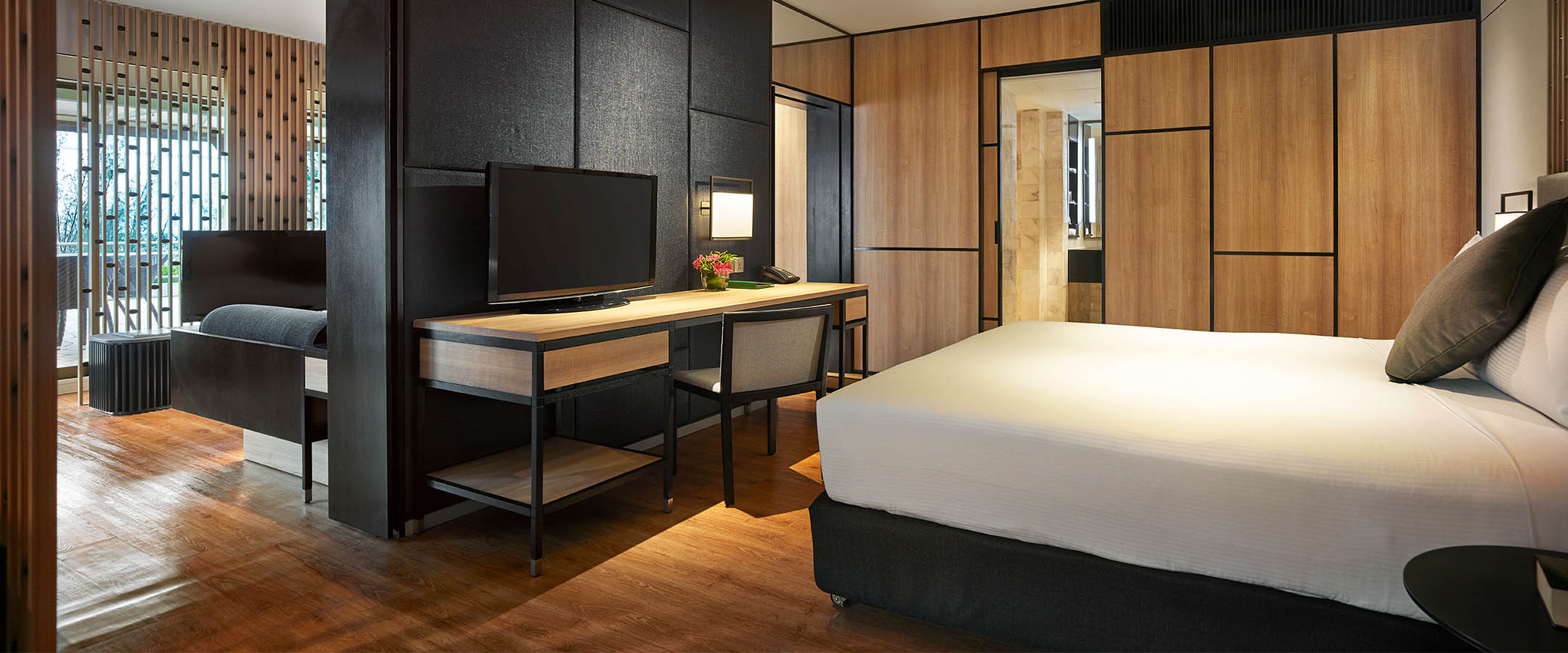 prpen-09-Pulau-Pinang-Suite-hero-1